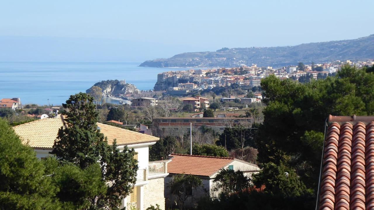 Appartamento Panoramico Santa Domenica 圣多米尼卡 外观 照片
