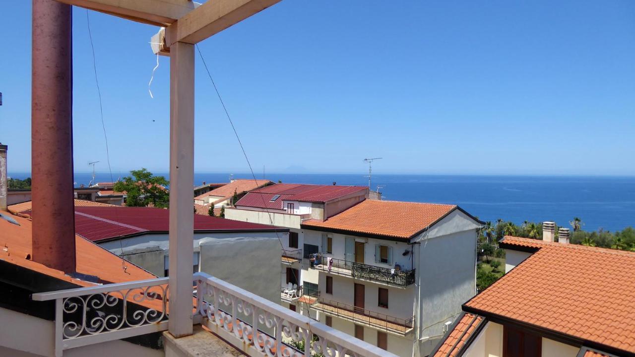 Appartamento Panoramico Santa Domenica 圣多米尼卡 外观 照片