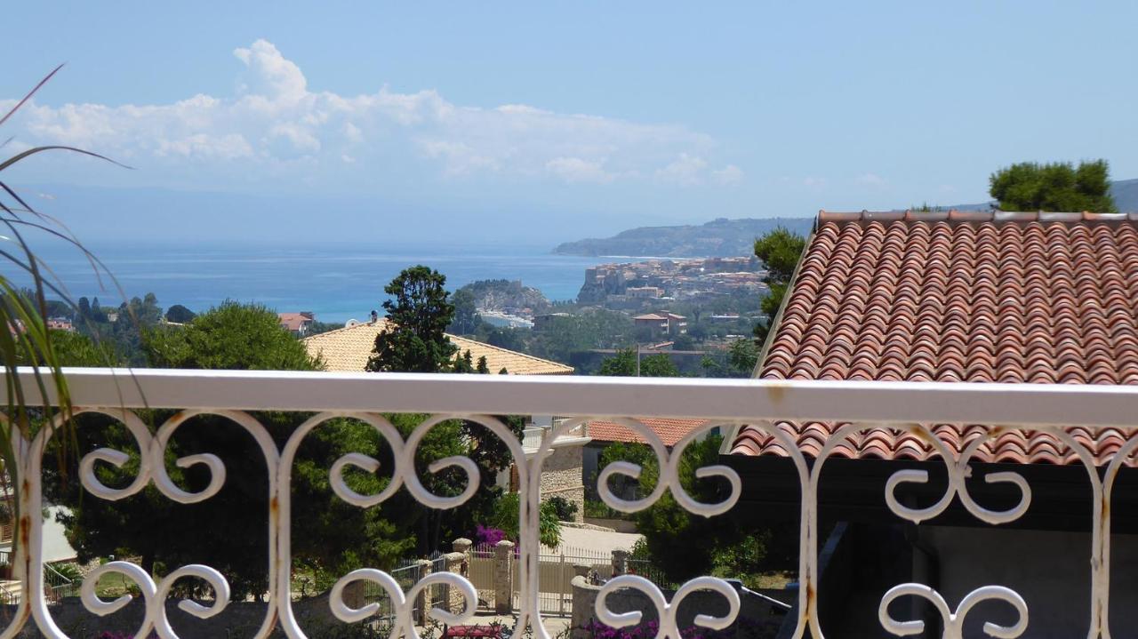 Appartamento Panoramico Santa Domenica 圣多米尼卡 外观 照片